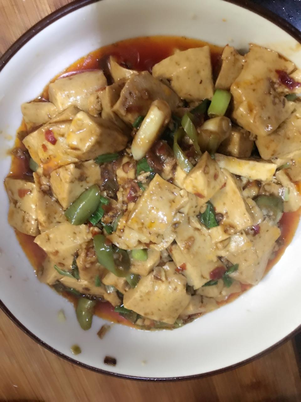 信阳毛尖茶叶做的红烧豆腐