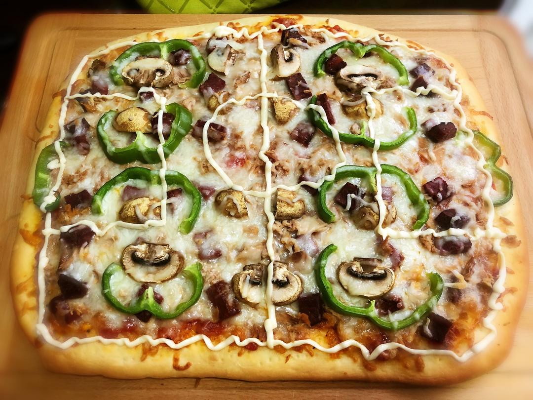 金枪鱼火腿pizza