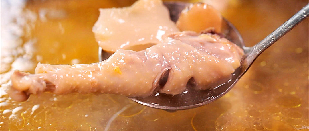 【老母鸡汤】入冬第一锅汤！连干3碗，比穿棉袄还管用的做法