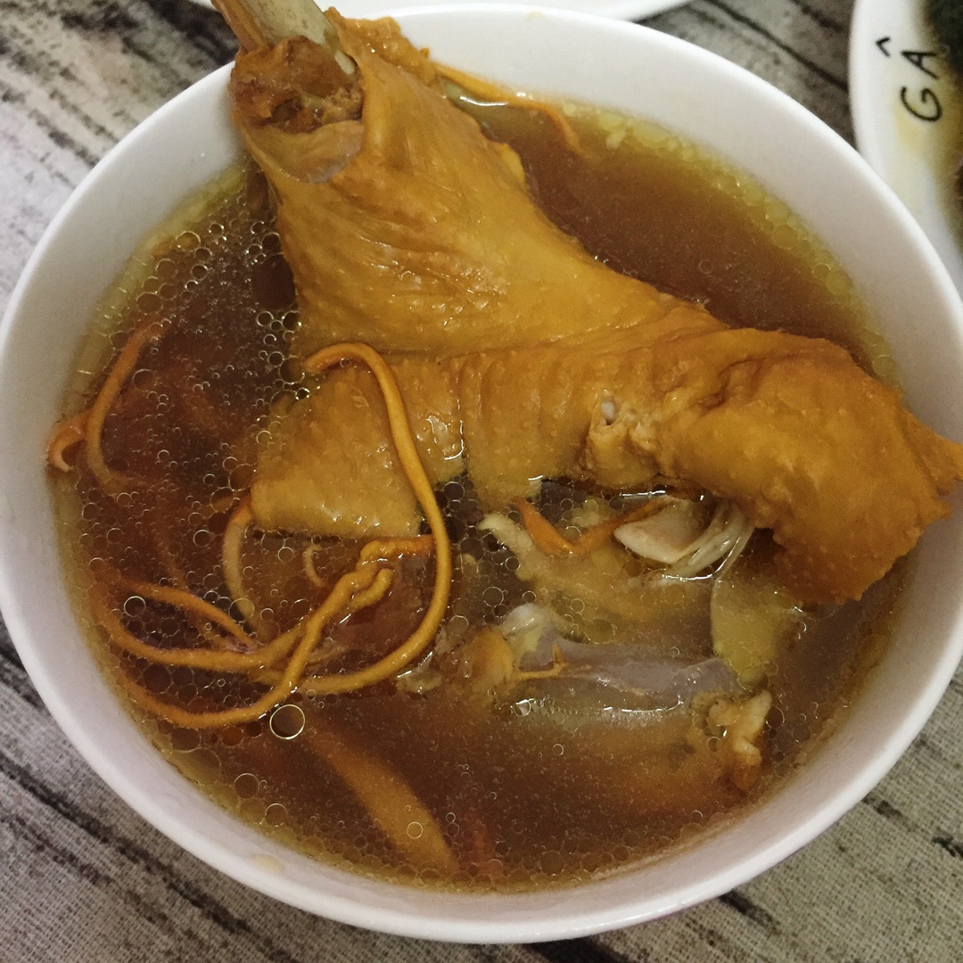 虫草花炖鸡