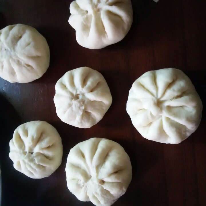 香菇肉包子