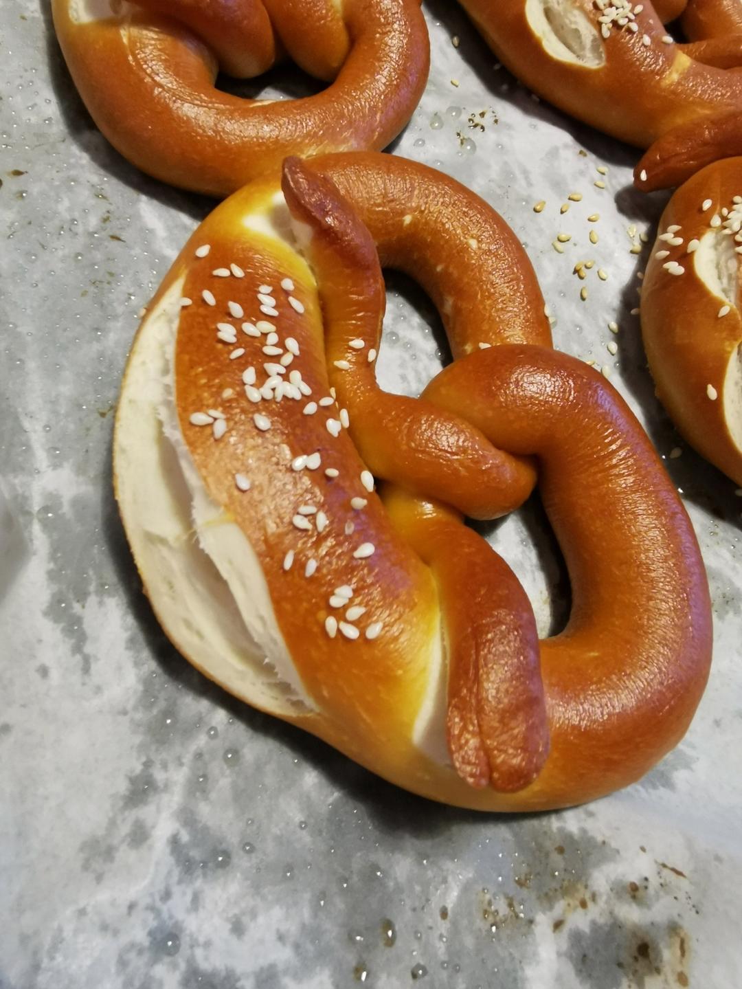 德式碱水面包|经典碱水结|普雷结|0糖低卡|免发酵|免手套膜