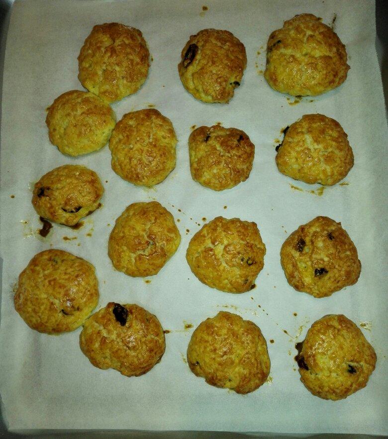 【视频】3分钟 奶油司康Scone(可能是世界上最快手的司康) 消耗淡奶油～