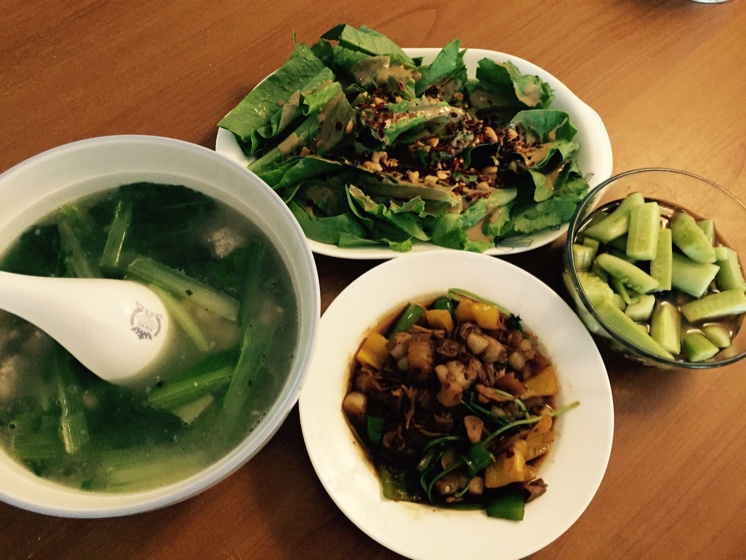 小白菜丸子汤