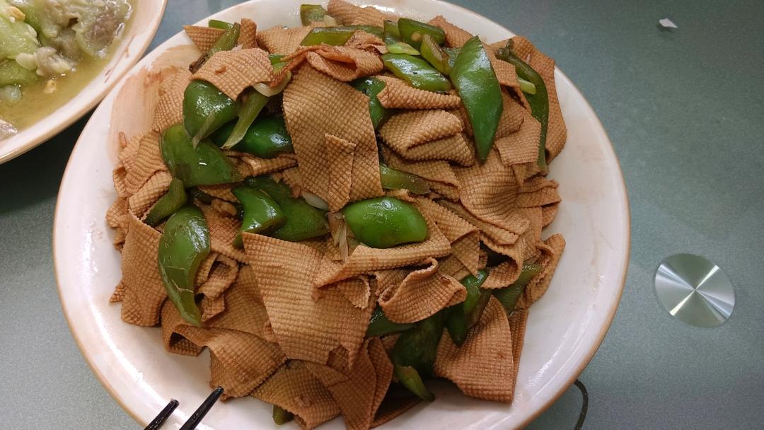 尖椒炒干豆腐