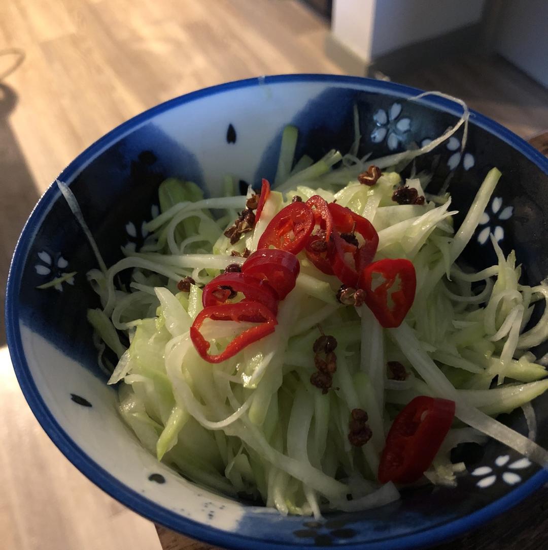 炝拌佛手瓜