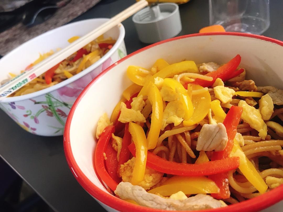 🍜最简单最好吃的家常炒面