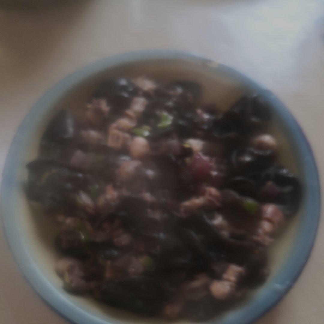 爆炒墨鱼仔