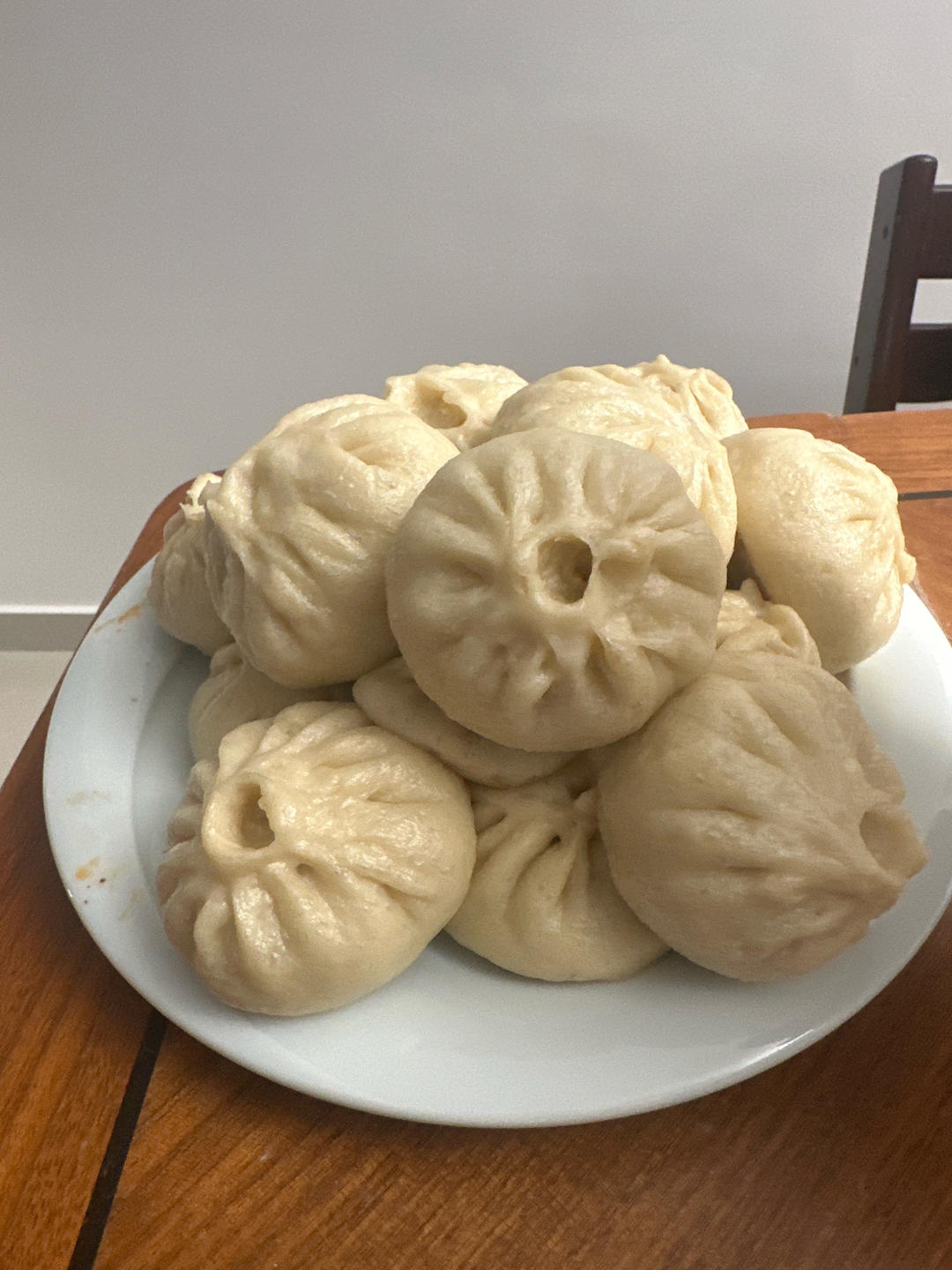 鲜美多汁的洋葱牛肉包子