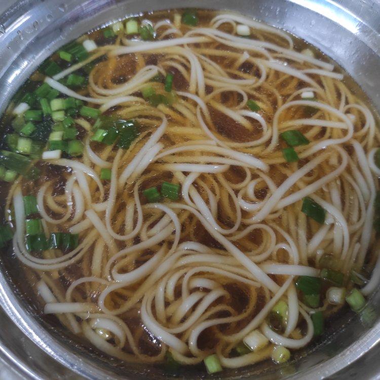 快手早餐-酱汤面，汤都喝光