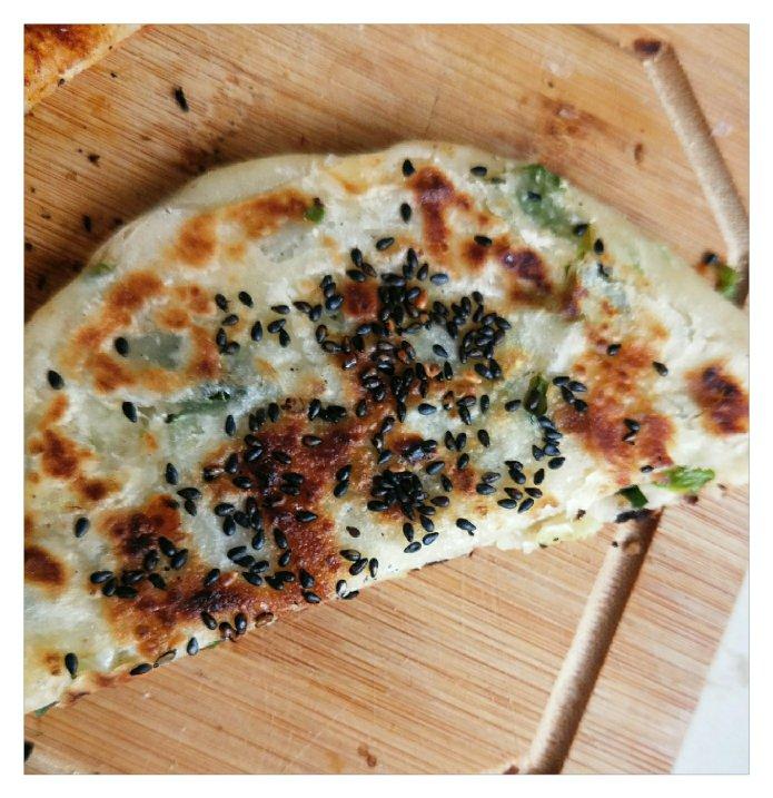 葱油饼（千层酥脆版，可做成豆沙馅料）