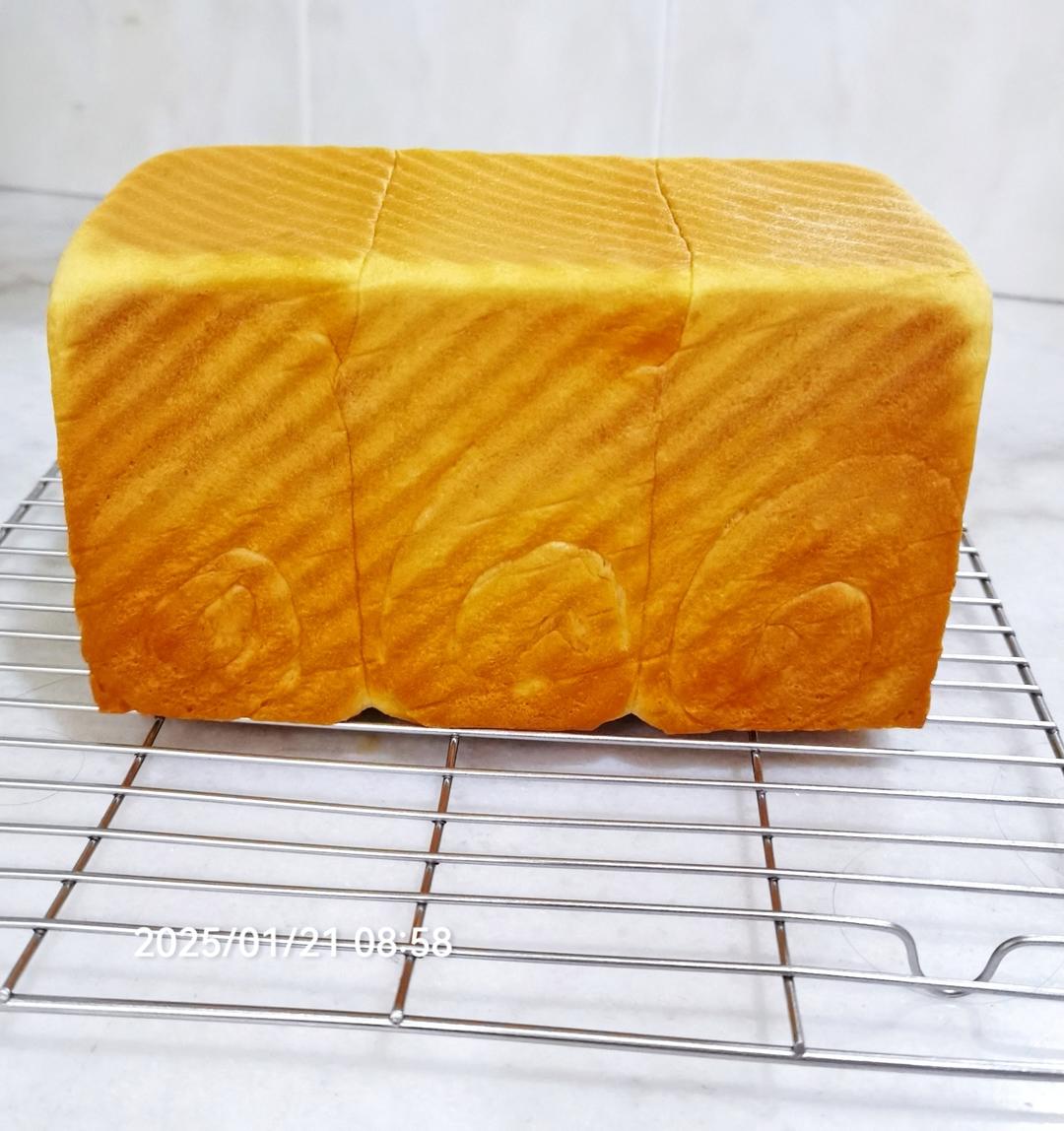 吐司，奶香手撕面包，超级香浓