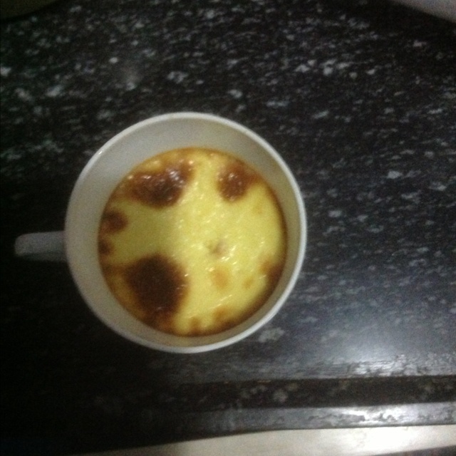 Crèmebrulée。法式烤布雷。焦糖布丁。