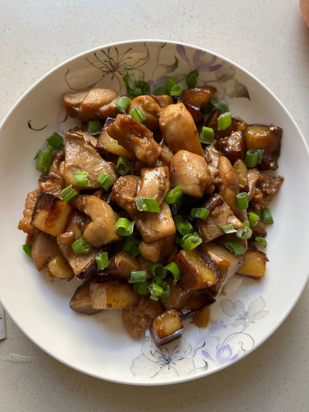 爽滑鲜嫩 下饭好吃 双菇滑鸡