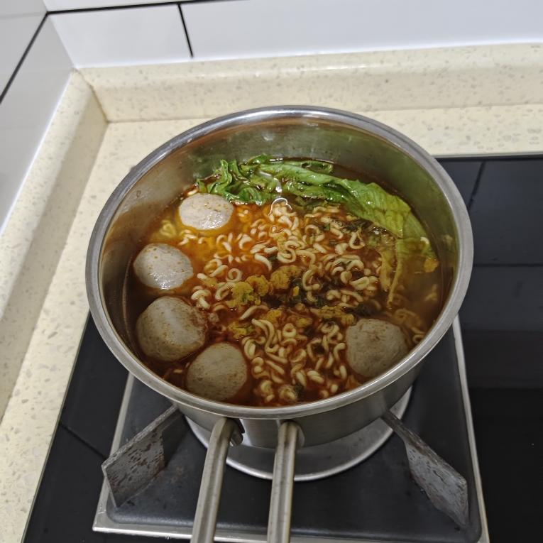 一人食丨泡面的做法