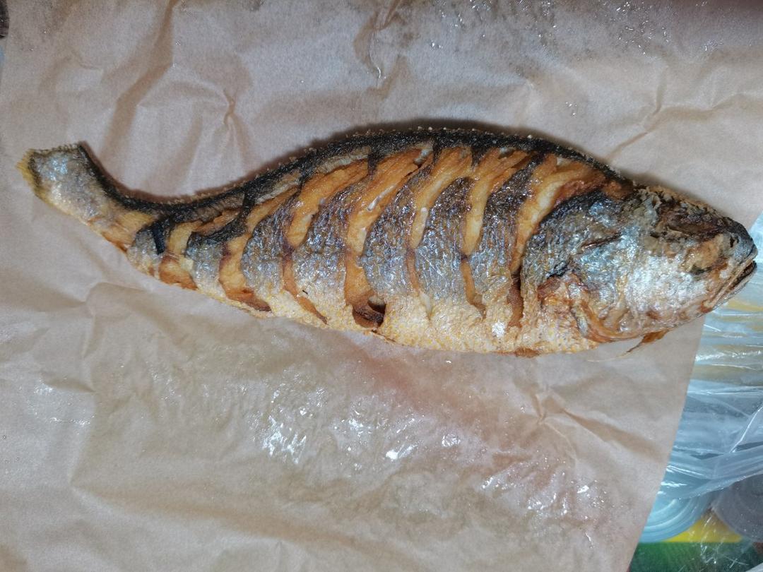 私房红烧黄花鱼，边吃边想念~