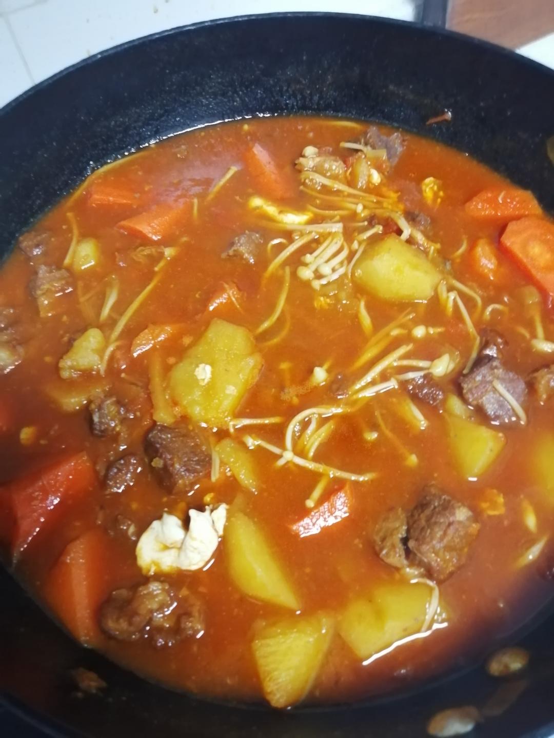 番茄土豆炖牛腩