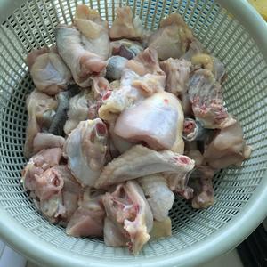 沙姜鸡（简单易做超好吃！）的做法 步骤1