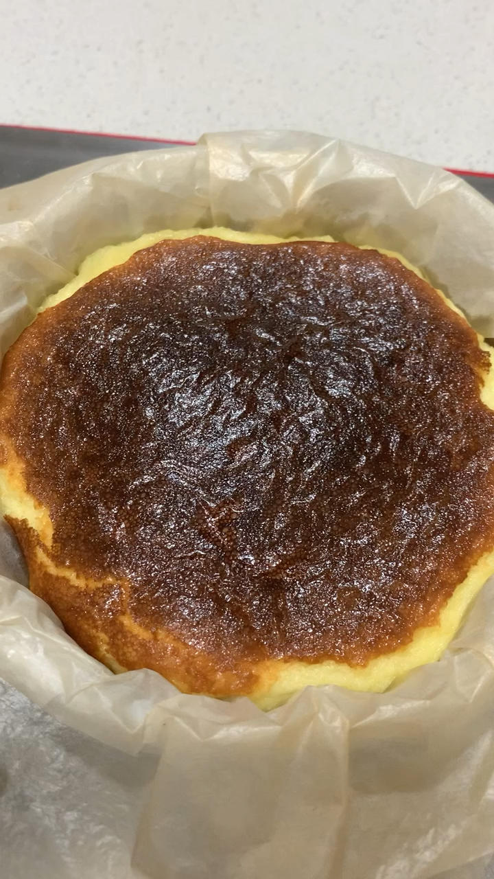 巴斯克烧焦芝士蛋糕