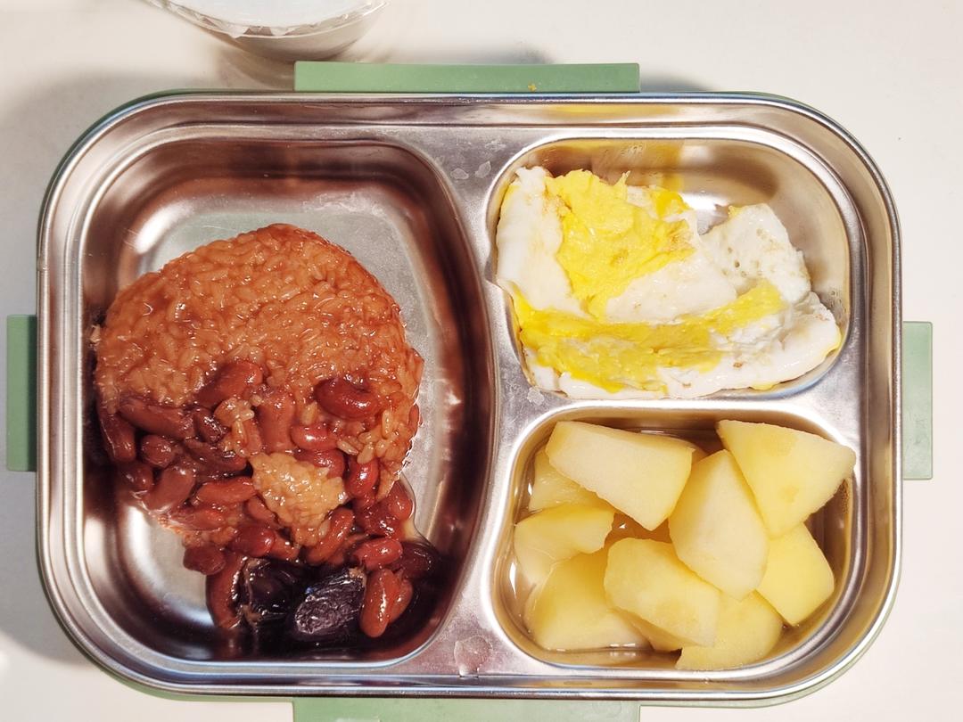 小学生早餐