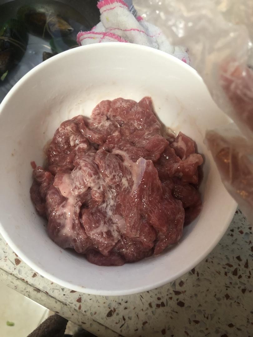 水煮牛肉（详细带图-家庭版）