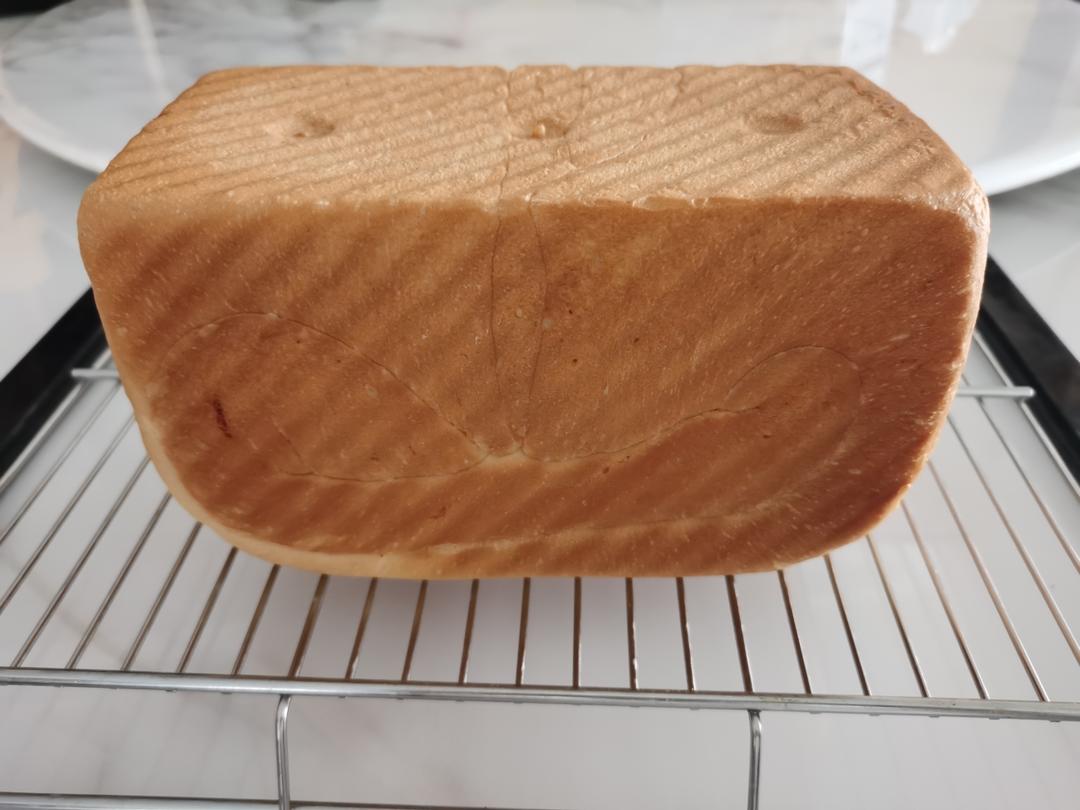 怎么吃都不腻的肉松吐司