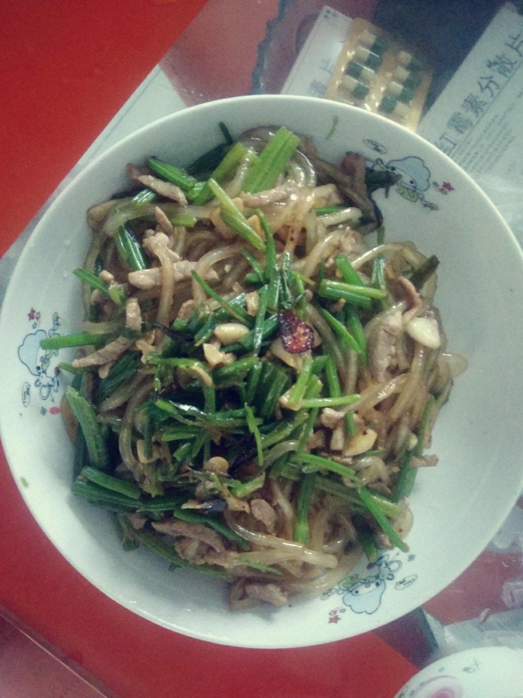 素炒芹菜粉