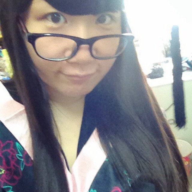 冯若小小馒
