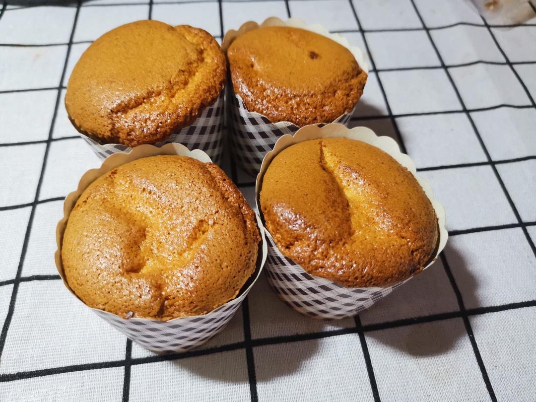 软绵绵杏仁纸杯蛋糕🧁（超详细）想失败都难