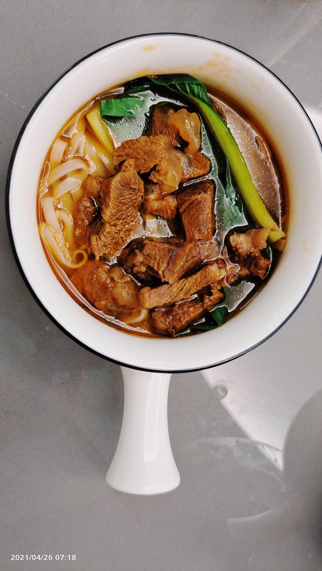 红烧牛肉面