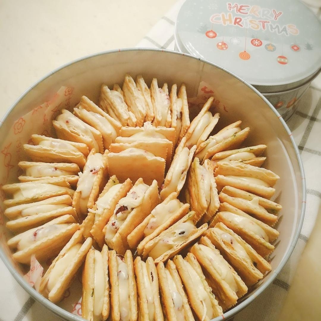 蔓越梅牛轧糖饼干（快手棉花糖苏打饼干版）