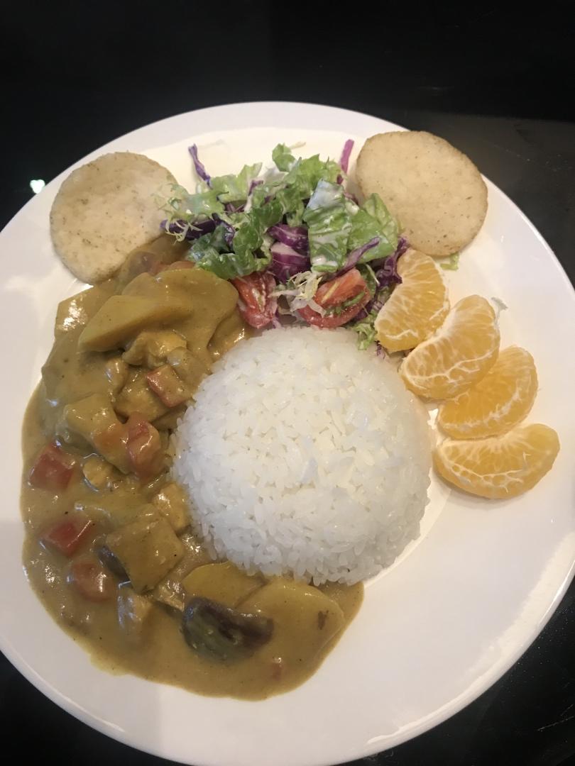 咖喱鸡肉饭