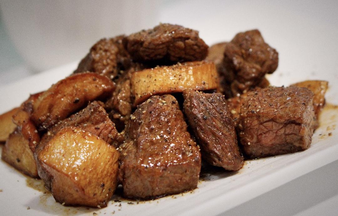 黑胡椒杏鲍菇牛肉粒