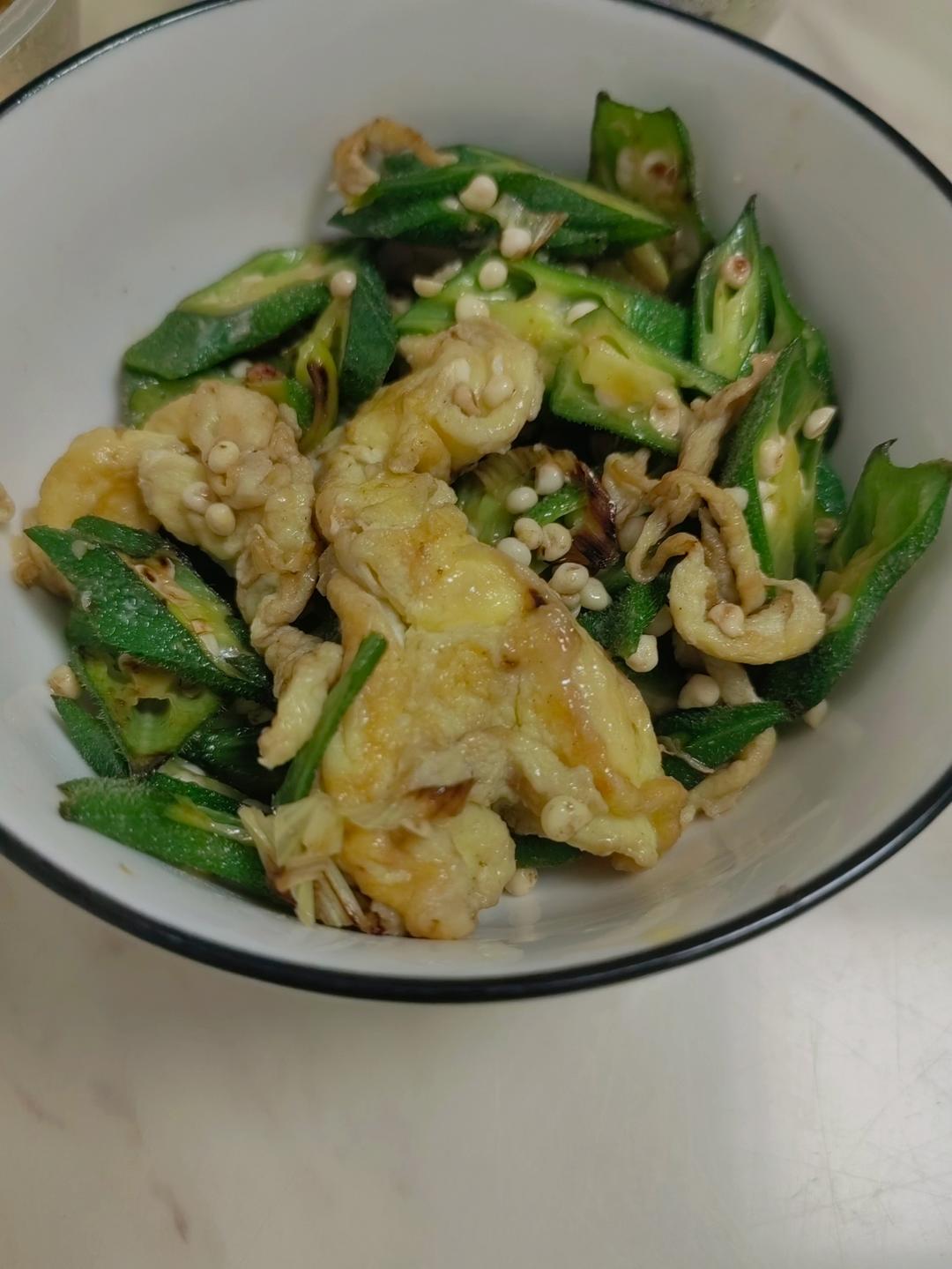秋葵炒鸡蛋