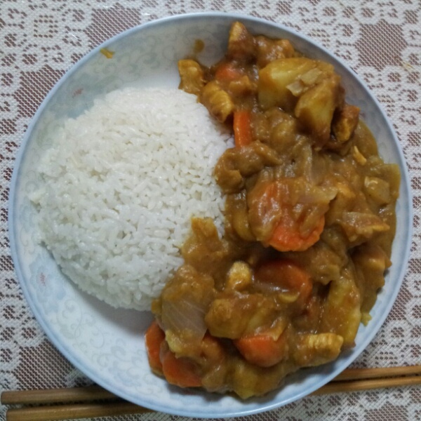 美味咖喱鸡饭