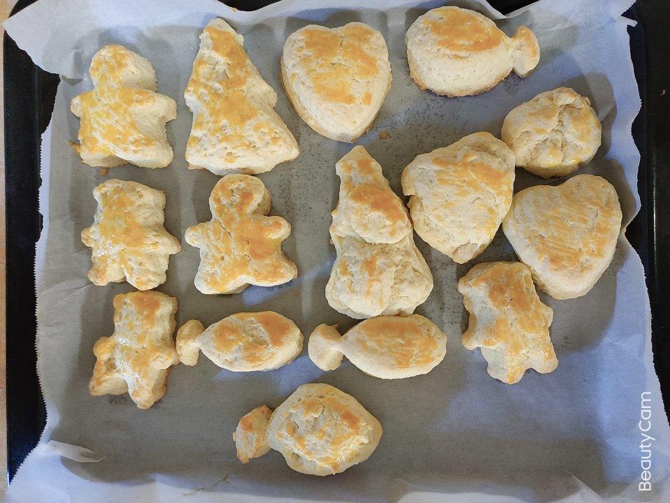 简单快手迷你奶油司康（消耗淡奶油/无黄油无泡打粉）