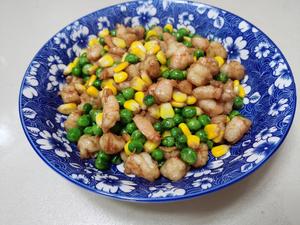 青豆玉米炒虾仁的做法 步骤7