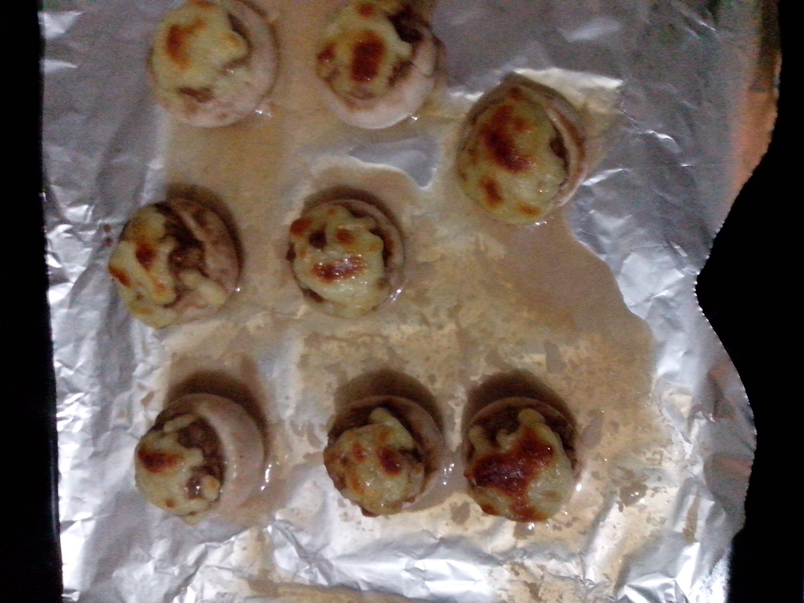 芝士肉末焗蘑菇