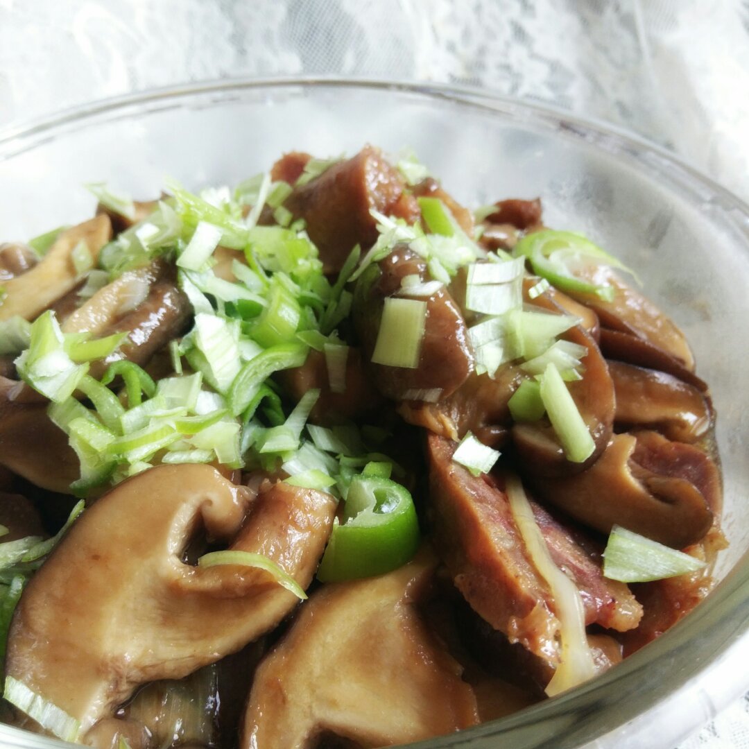 腊肠蒸鸡翅