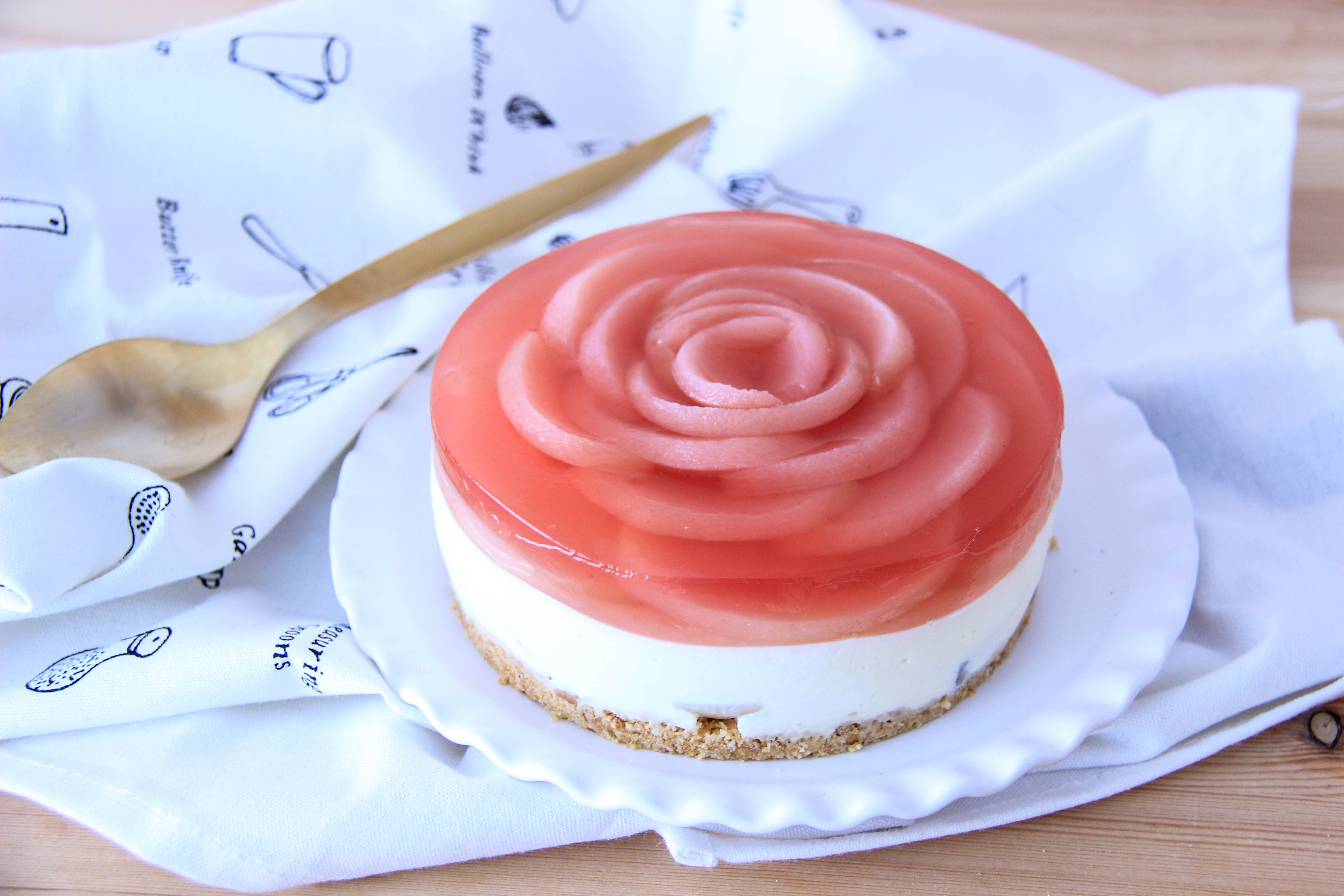 【福田淳子】白桃可尔必思生起司蛋糕