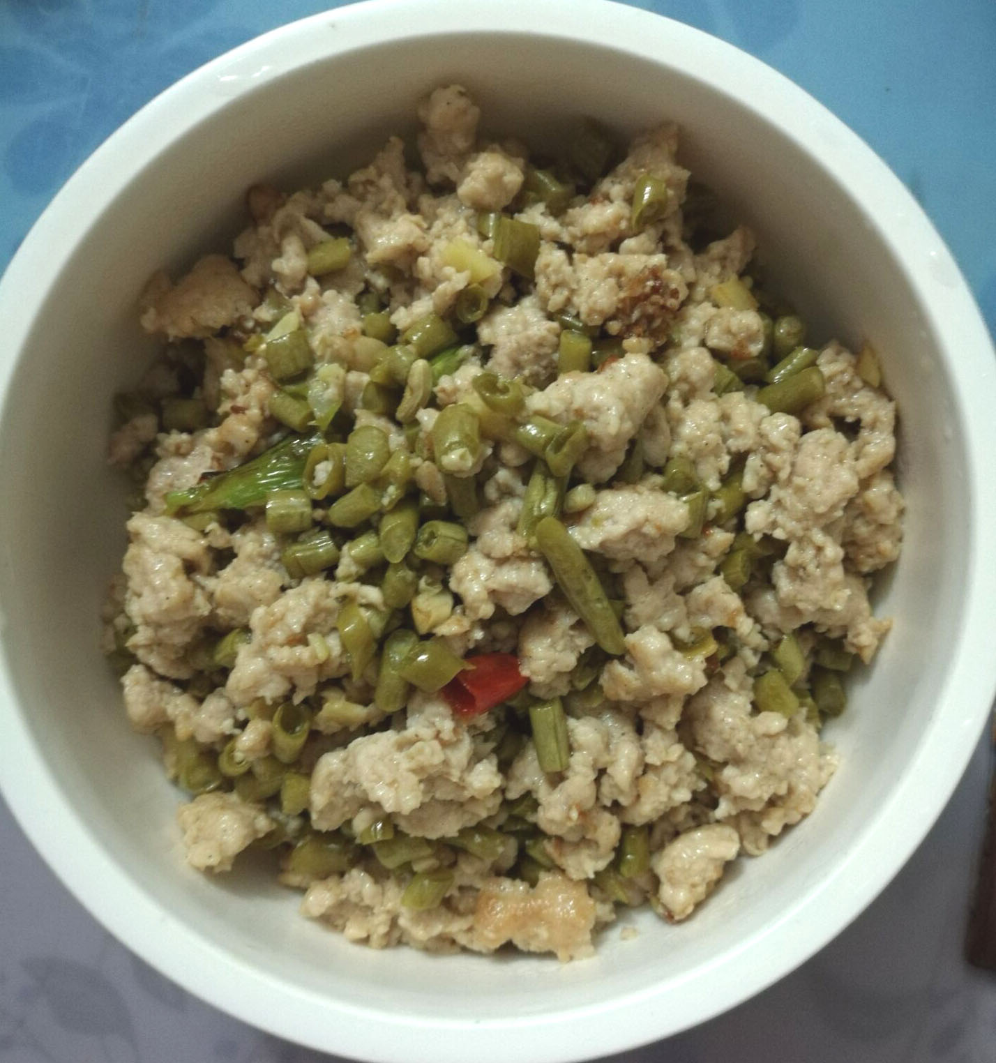 一道经典下饭菜：酸豇豆炒肉末！