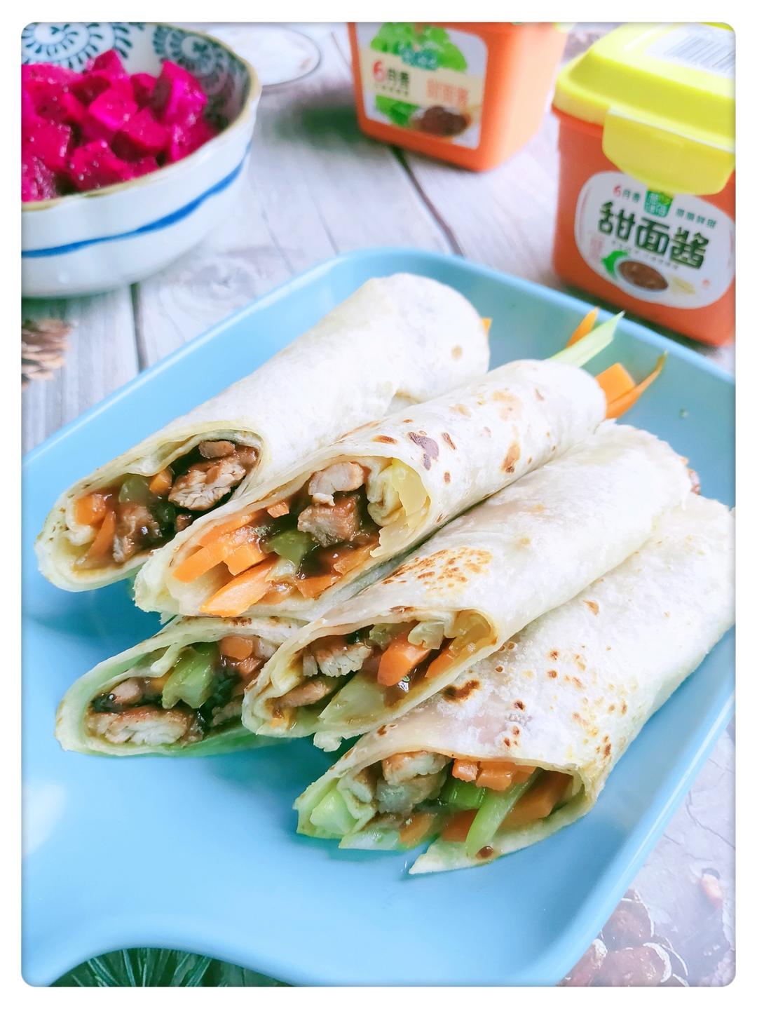 🌯老北京鸡肉卷💥灵魂酱汁和脆皮鸡柳的秘籍