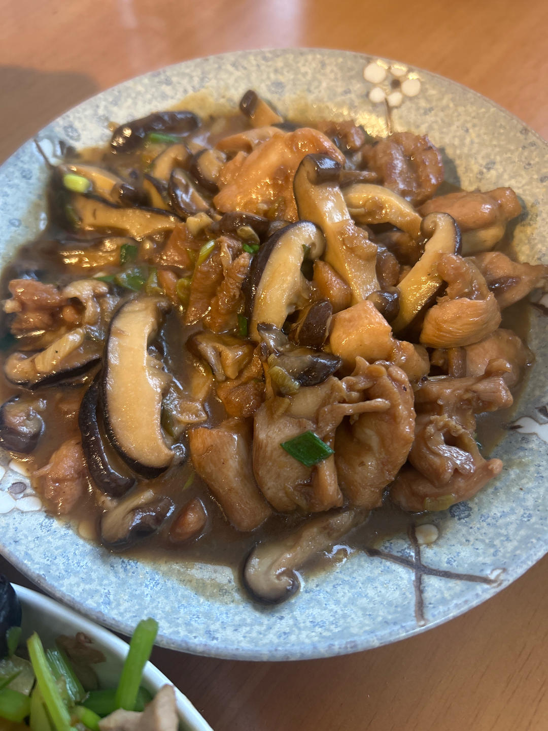 香菇滑鸡