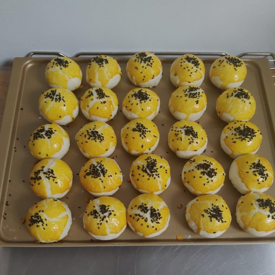 超简单 免揉 酥掉渣的蛋黄酥(超详细附全程视频)不破酥『万能酥皮』