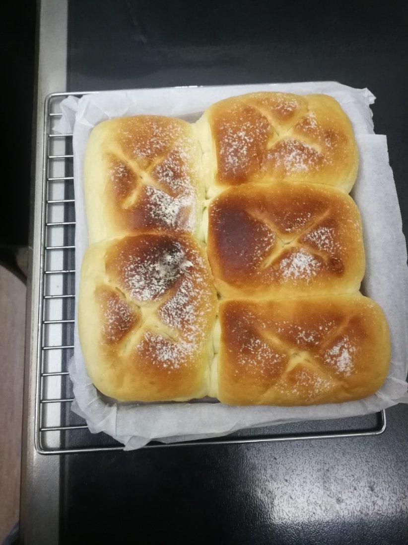 软到不知所措的牛奶卷