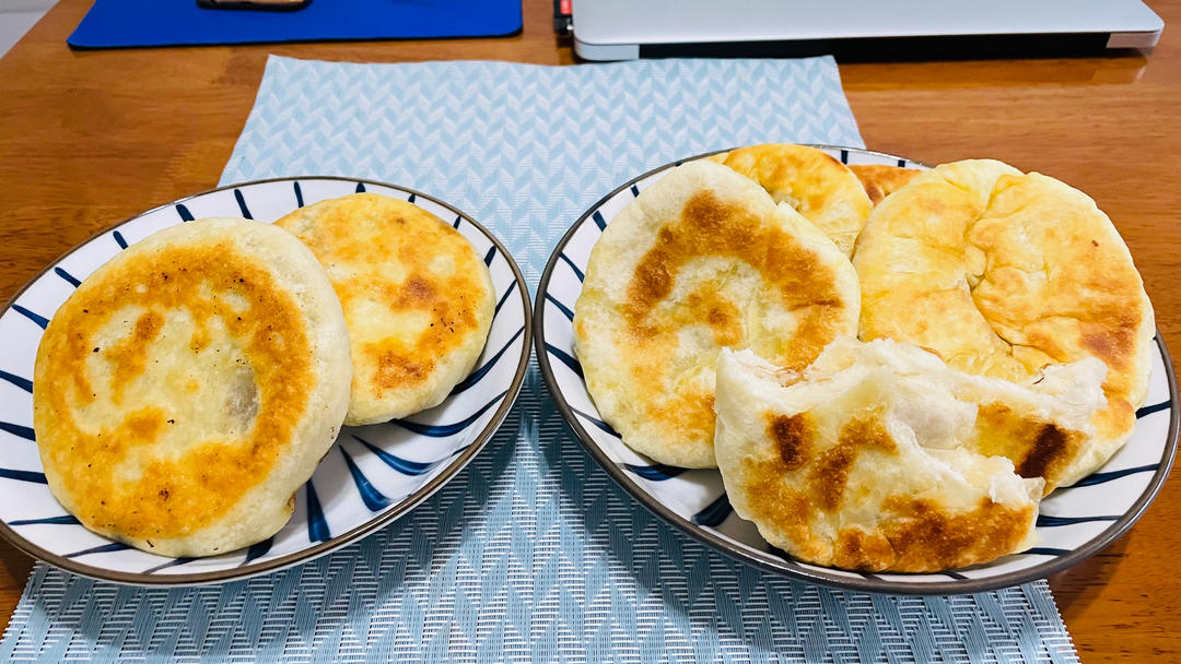 发面牛舌饼