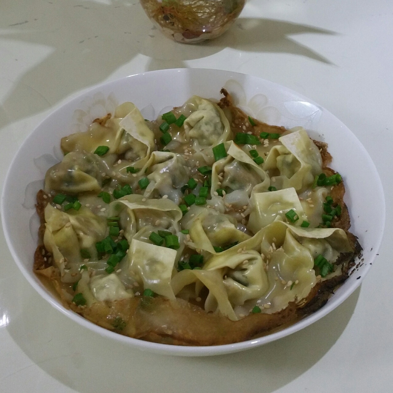 独居食趣-生煎小馄饨