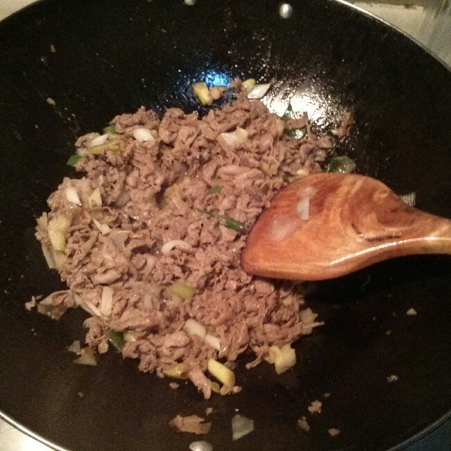 葱爆羊肉