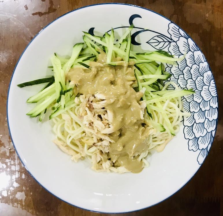麻酱鸡丝凉面