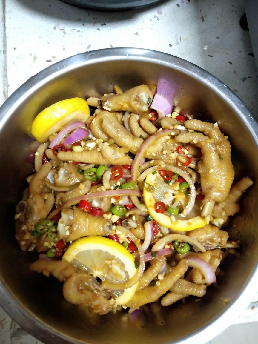 【柠檬酸辣鸡爪】自制超级无敌美味的网红鸡爪